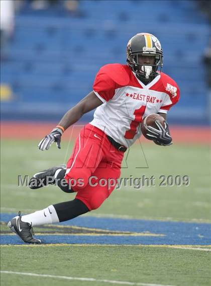 Thumbnail 3 in Sacramento vs. East Bay (Sacramento Holiday Classic) photogallery.