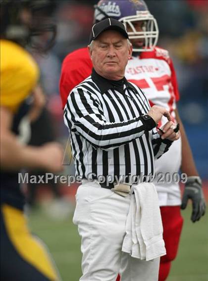 Thumbnail 2 in Sacramento vs. East Bay (Sacramento Holiday Classic) photogallery.