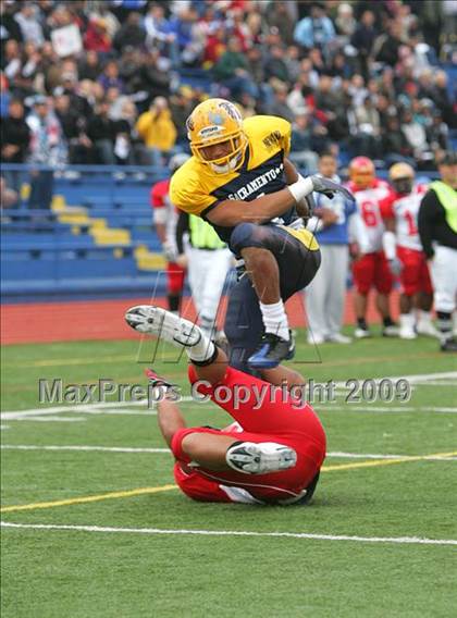 Thumbnail 1 in Sacramento vs. East Bay (Sacramento Holiday Classic) photogallery.