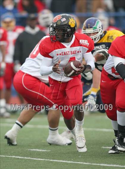 Thumbnail 2 in Sacramento vs. East Bay (Sacramento Holiday Classic) photogallery.