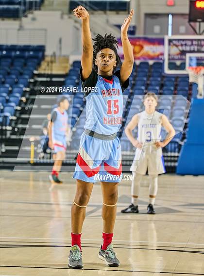 Thumbnail 2 in Madison vs. Westside (Houston ISD Tournament) photogallery.