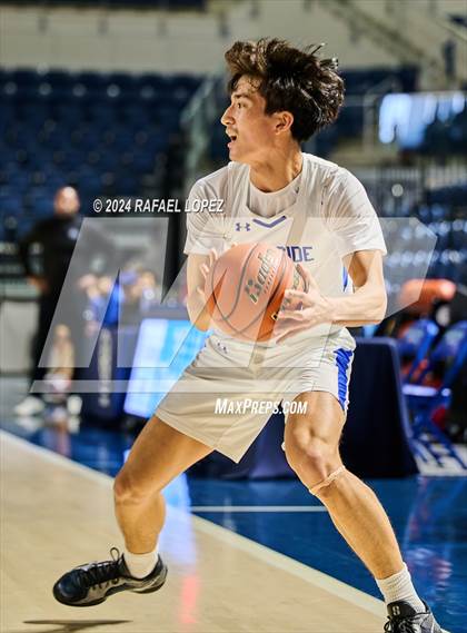 Thumbnail 3 in Madison vs. Westside (Houston ISD Tournament) photogallery.