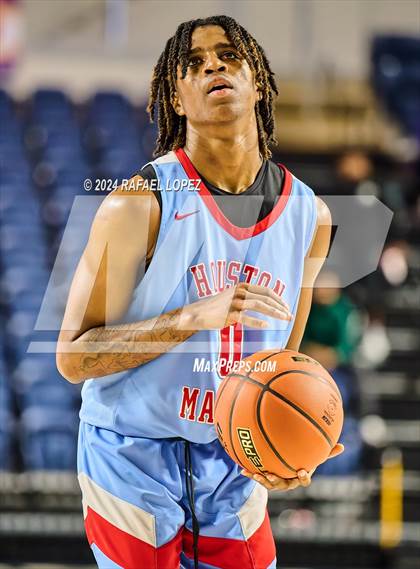Thumbnail 3 in Madison vs. Westside (Houston ISD Tournament) photogallery.