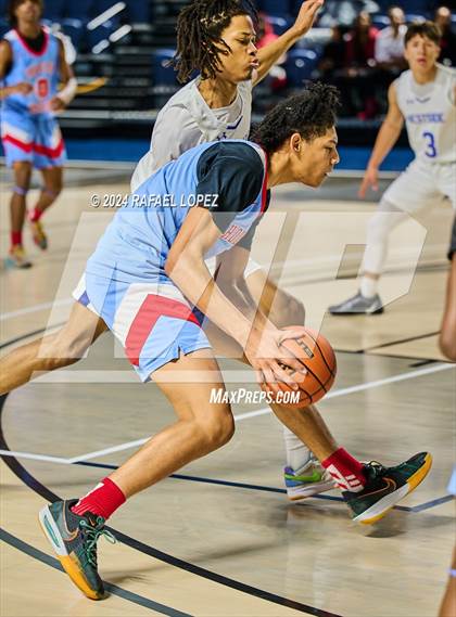Thumbnail 2 in Madison vs. Westside (Houston ISD Tournament) photogallery.