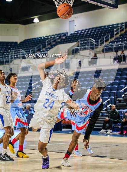 Thumbnail 3 in Madison vs. Westside (Houston ISD Tournament) photogallery.