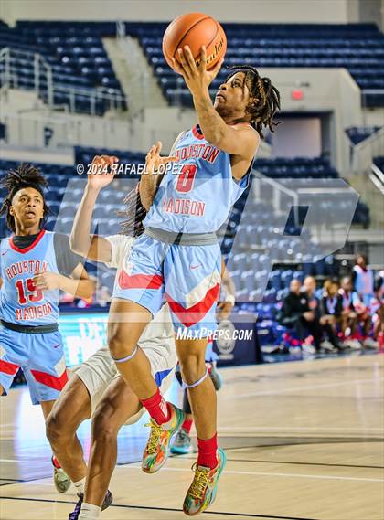 Thumbnail 2 in Madison vs. Westside (Houston ISD Tournament) photogallery.