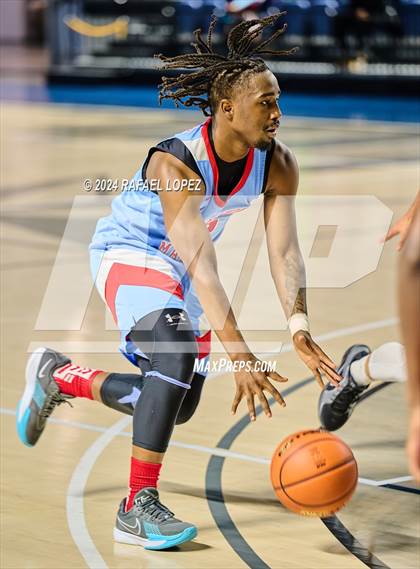 Thumbnail 3 in Madison vs. Westside (Houston ISD Tournament) photogallery.