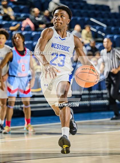 Thumbnail 3 in Madison vs. Westside (Houston ISD Tournament) photogallery.