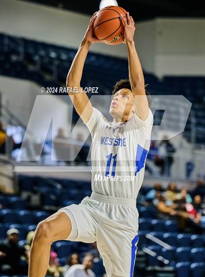Thumbnail 3 in Madison vs. Westside (Houston ISD Tournament) photogallery.