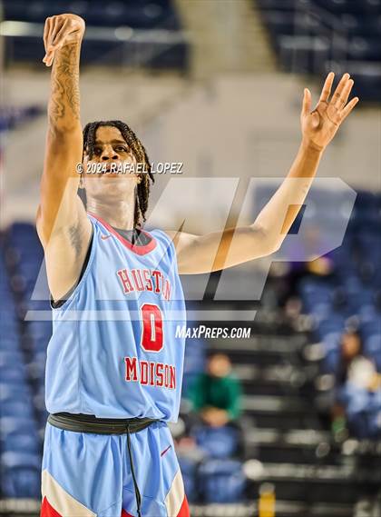Thumbnail 1 in Madison vs. Westside (Houston ISD Tournament) photogallery.
