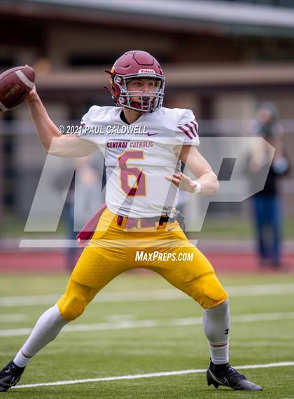 Thumbnail 2 in Central Catholic @ Tumwater photogallery.