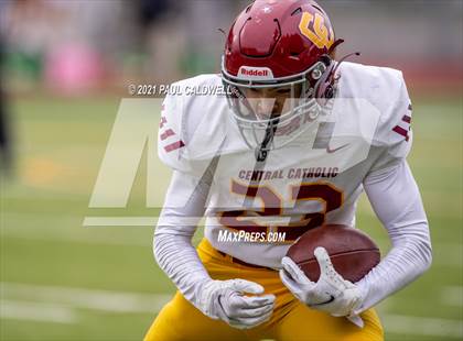 Thumbnail 3 in Central Catholic @ Tumwater photogallery.