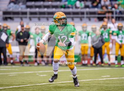 Thumbnail 3 in Central Catholic @ Tumwater photogallery.
