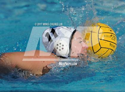 Thumbnail 3 in Edison vs. Santiago (Newport Holiday Cup) photogallery.