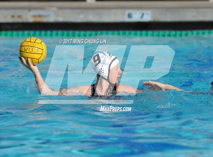 Thumbnail 3 in Edison vs. Santiago (Newport Holiday Cup) photogallery.