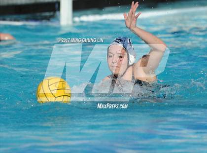 Thumbnail 2 in Edison vs. Santiago (Newport Holiday Cup) photogallery.