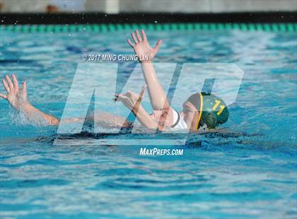 Thumbnail 1 in Edison vs. Santiago (Newport Holiday Cup) photogallery.