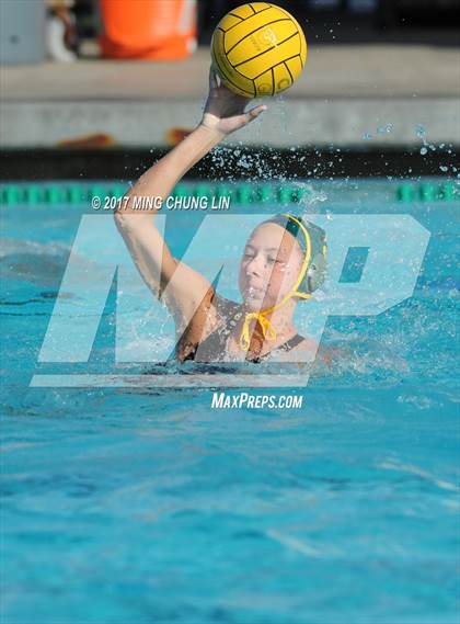 Thumbnail 3 in Edison vs. Santiago (Newport Holiday Cup) photogallery.