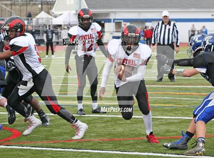 Thumbnail 1 in Bridgeport Central @ Ludlowe photogallery.