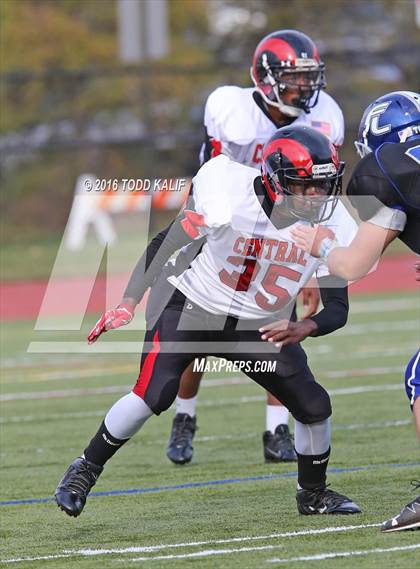 Thumbnail 1 in Bridgeport Central @ Ludlowe photogallery.