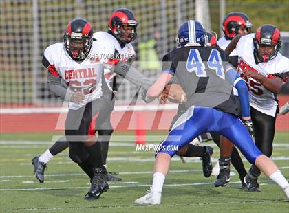 Thumbnail 3 in Bridgeport Central @ Ludlowe photogallery.