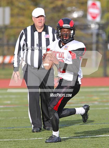 Thumbnail 1 in Bridgeport Central @ Ludlowe photogallery.