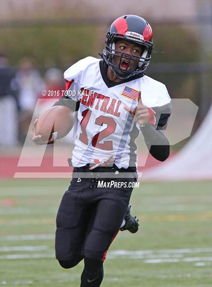 Thumbnail 1 in Bridgeport Central @ Ludlowe photogallery.