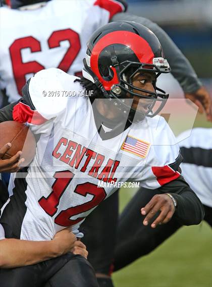 Thumbnail 3 in Bridgeport Central @ Ludlowe photogallery.