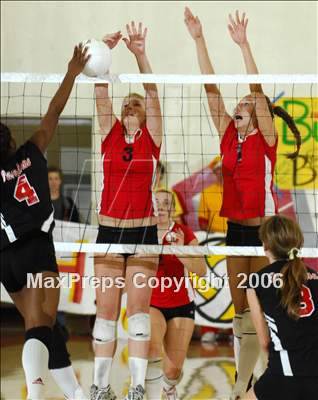 Thumbnail 1 in Hemet @ Pasadena (SS Playoffs) photogallery.