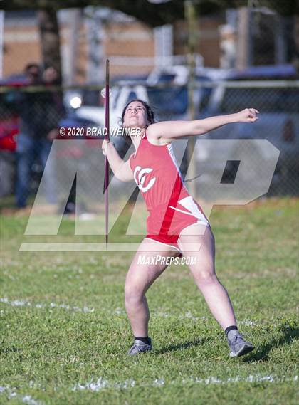 Thumbnail 2 in E.D. White Catholic Relays photogallery.