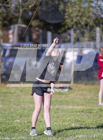 Thumbnail 1 in E.D. White Catholic Relays photogallery.