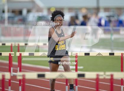 Thumbnail 1 in E.D. White Catholic Relays photogallery.
