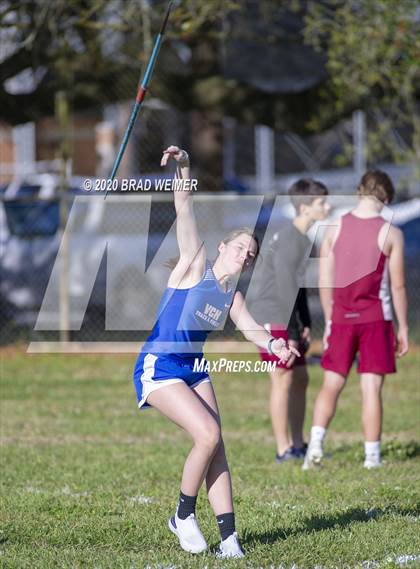 Thumbnail 2 in E.D. White Catholic Relays photogallery.