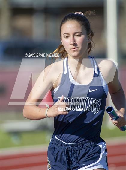 Thumbnail 1 in E.D. White Catholic Relays photogallery.