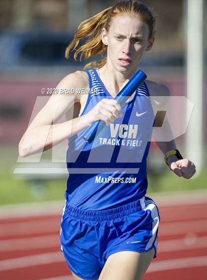 Thumbnail 3 in E.D. White Catholic Relays photogallery.