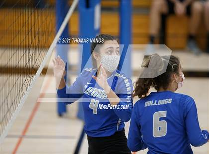 Thumbnail 3 in Waterford @ Lyman Memorial photogallery.