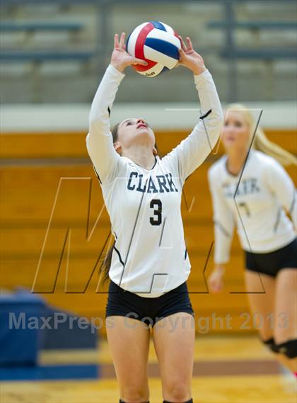 Thumbnail 1 in Brandeis vs. Clark photogallery.