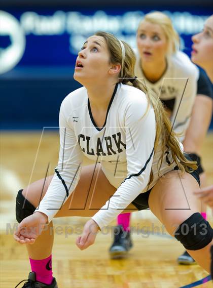 Thumbnail 3 in Brandeis vs. Clark photogallery.