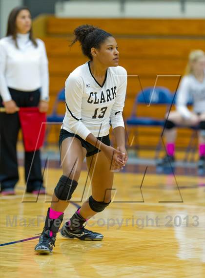 Thumbnail 3 in Brandeis vs. Clark photogallery.
