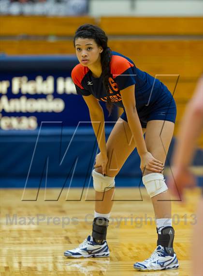 Thumbnail 2 in Brandeis vs. Clark photogallery.