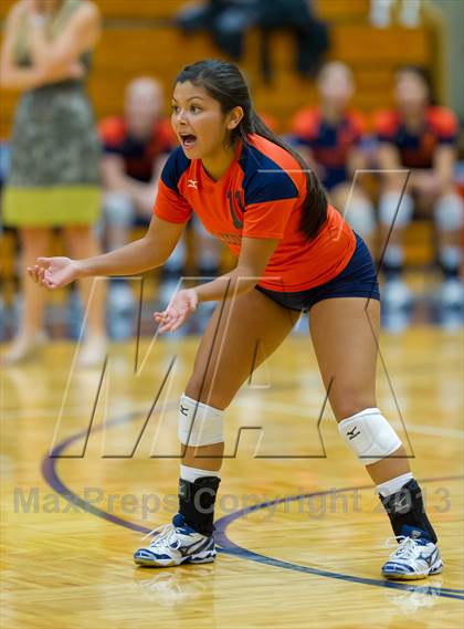 Thumbnail 1 in Brandeis vs. Clark photogallery.