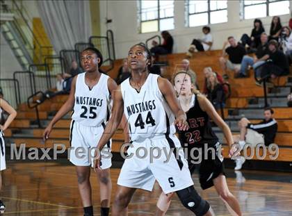 Thumbnail 3 in Stockdale vs. Hart photogallery.