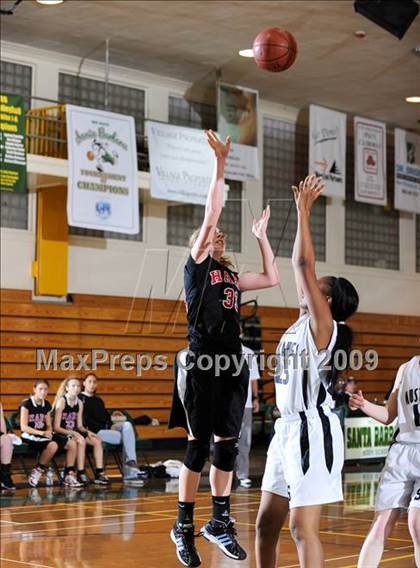 Thumbnail 3 in Stockdale vs. Hart photogallery.