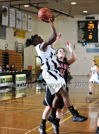 Thumbnail 3 in Stockdale vs. Hart photogallery.