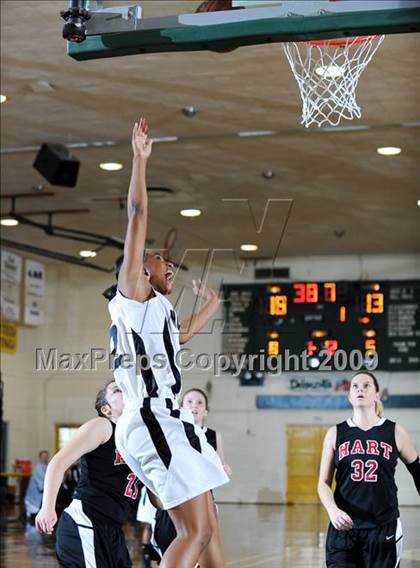 Thumbnail 3 in Stockdale vs. Hart photogallery.