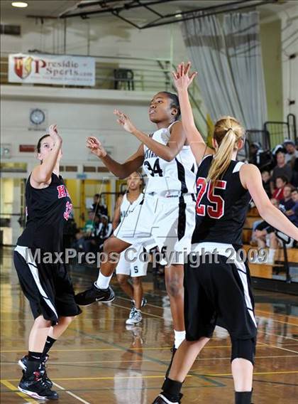 Thumbnail 2 in Stockdale vs. Hart photogallery.