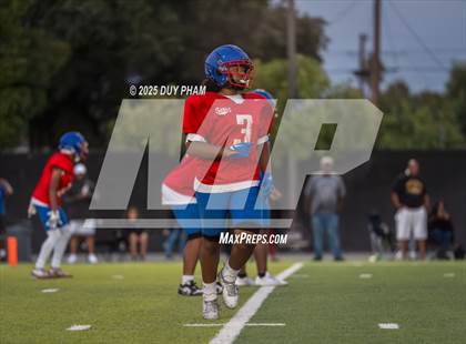 Thumbnail 1 in Serra @ Servite (Scrimmage) photogallery.