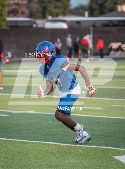 Thumbnail 2 in Serra @ Servite (Scrimmage) photogallery.