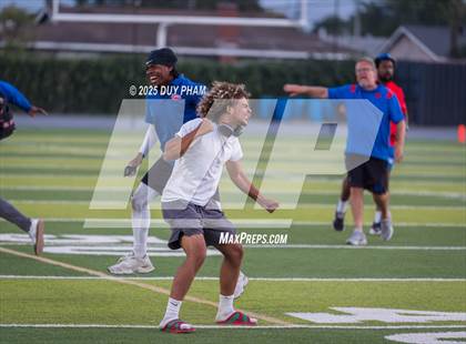 Thumbnail 2 in Serra @ Servite (Scrimmage) photogallery.