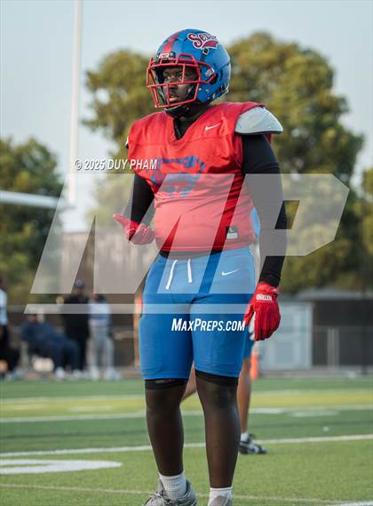 Thumbnail 3 in Serra @ Servite (Scrimmage) photogallery.